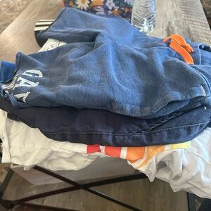 10 pieces of little kids clothes (shorts and shirts)